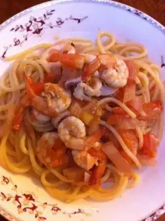 Make Seafood tomato pasta step 9