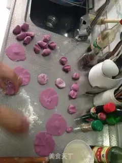 Make Purple roses step 2