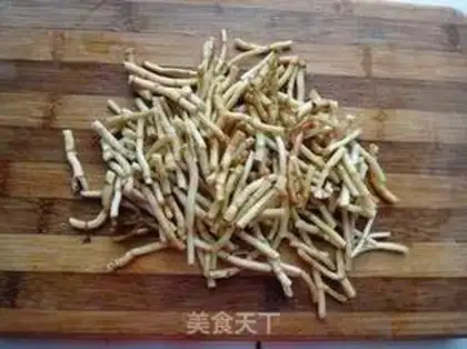Make Pepper cutter, fish and grass step 1