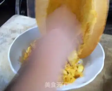 Make Pumpkin step 1
