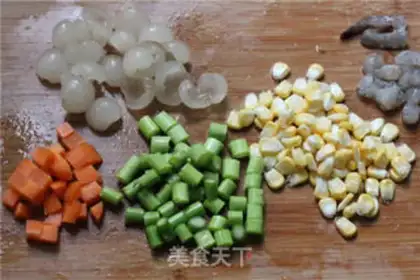 Make Cream shrimp corn step 0
