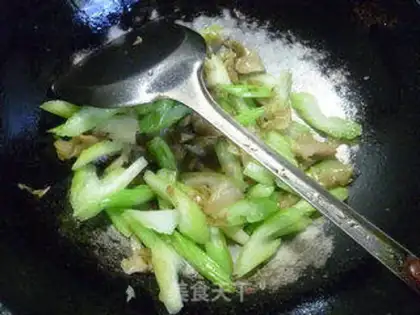 Make Squeeze and fry the celery step 7