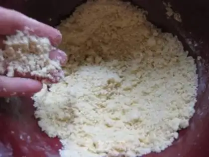 Make Peaches apple pie step 3