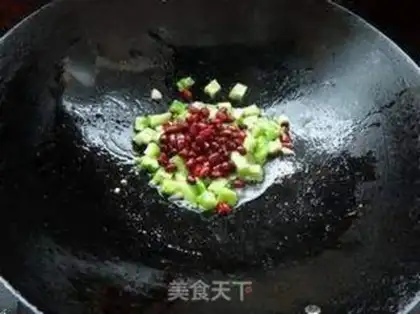 Make Peanut-fried bitter melon step 5