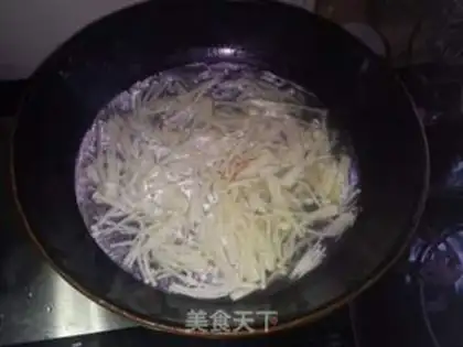 Make Golden Tomato Tofu soup step 3