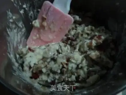 Make Red-tree cake step 4