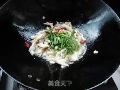 Make Scrambled mushrooms step 6