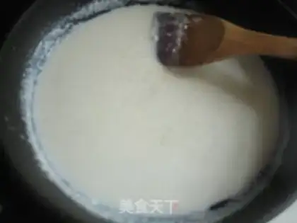Make White sauce cheese bread step 6