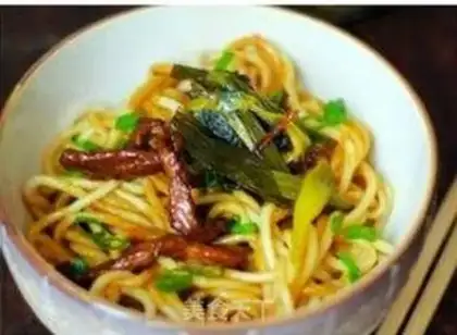 Make Onion noodles step 11