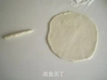 Make White sauce cheese bread step 13