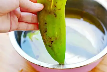 Make Spicy spicy peppers and eggs step 4