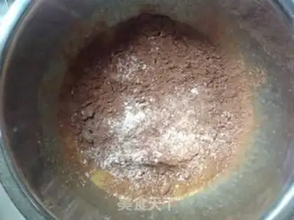 Make Eight inches of cocoa cake step 5