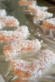 Make A melon coconut chicken salad step 2