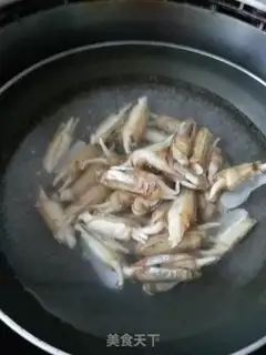 Make Spicy tarts step 1