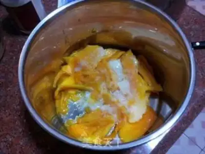Make Coconut mango mousse step 2