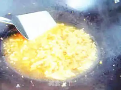 Make Garlic fan sap step 3