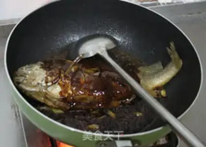 Make Squirt the yellowfish step 4