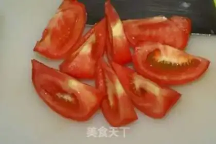 Make Shrimp tomato rice powder step 1