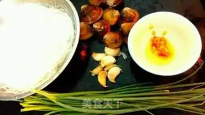Make Garlic fans step 0