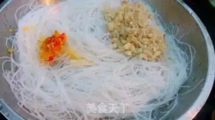 Make Garlic fans step 2