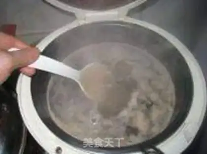 Make A pig with a chicken step 3