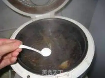 Make A pig with a chicken step 5