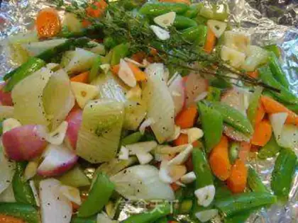 Make Fried salmon with vegetables step 1