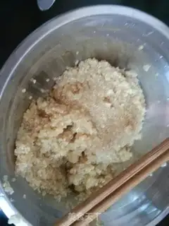 Make quinoa fruit salad step 1