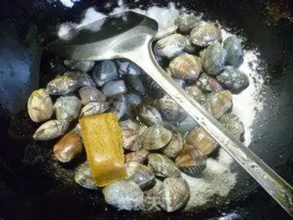 Make Curry clams step 6