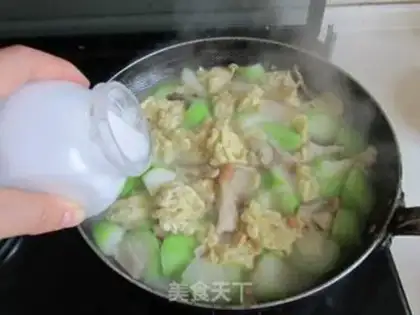 Make Eggs and hog mushrooms step 8