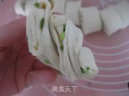 Make Onion rolls step 8