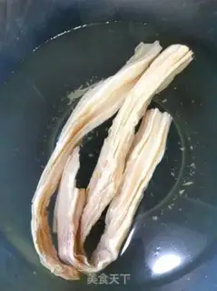 Make The little wood is cold with watermelon skin step 7