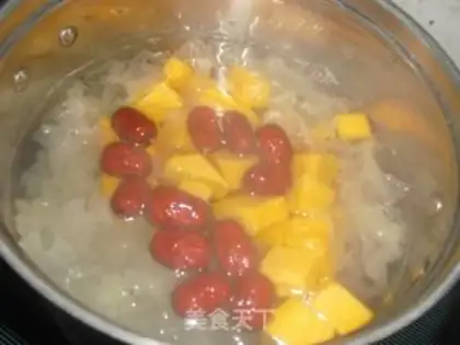 Make Silver spoon of a pumpkin with red dates step 4