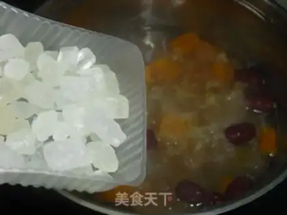 Make Silver spoon of a pumpkin with red dates step 5