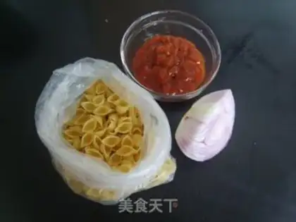 Make Pizza sauce with shell powder step 0