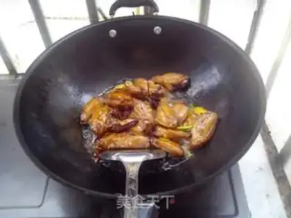 Make Spicy Coke chicken wings step 10