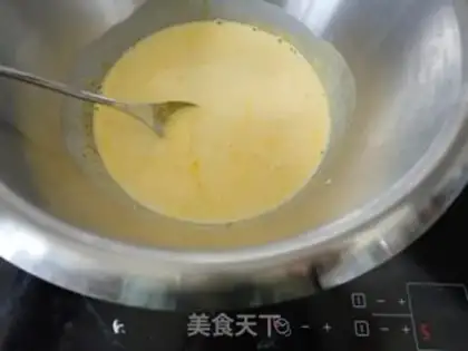 Make A melon of cranberry ice cream step 5