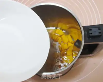 Make Pumpkin step 1