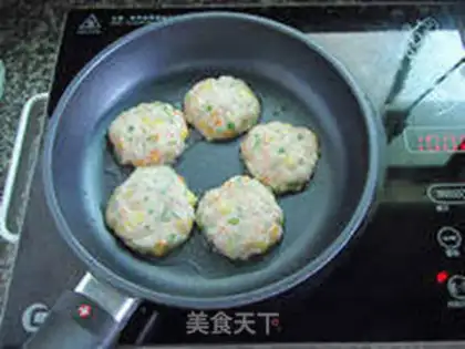 Make QQ-Q-Q-Q-E-E step 9