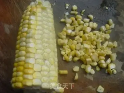 Make Scorched corn juice step 1