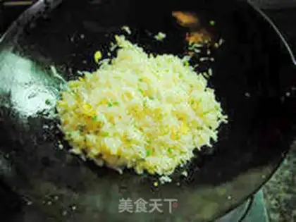 Make Onion egg fried rice step 10