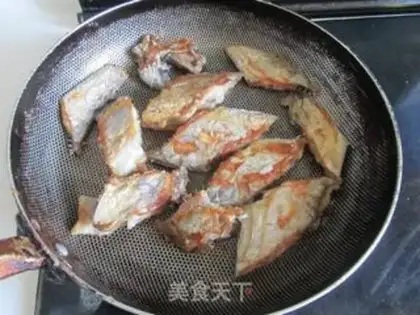 Make The soybeans burn fish step 3