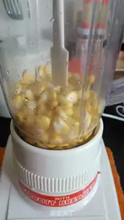 Make Corn juice step 1