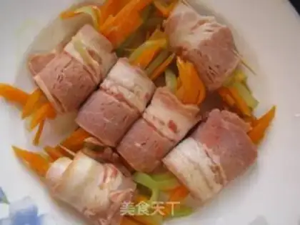 Make Bacon Vegetable Roll step 4