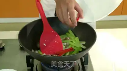 Make Cricket fried fish step 4