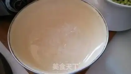 Make A fan of garlic and silk step 1