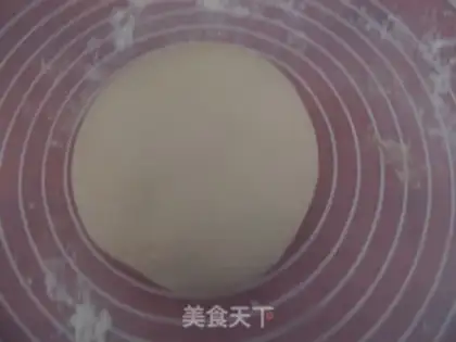 Make caterpillar bread step 4