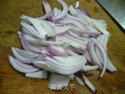Make Onion egg noodles step 5