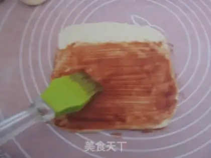 Make caterpillar bread step 7