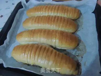 Make caterpillar bread step 15